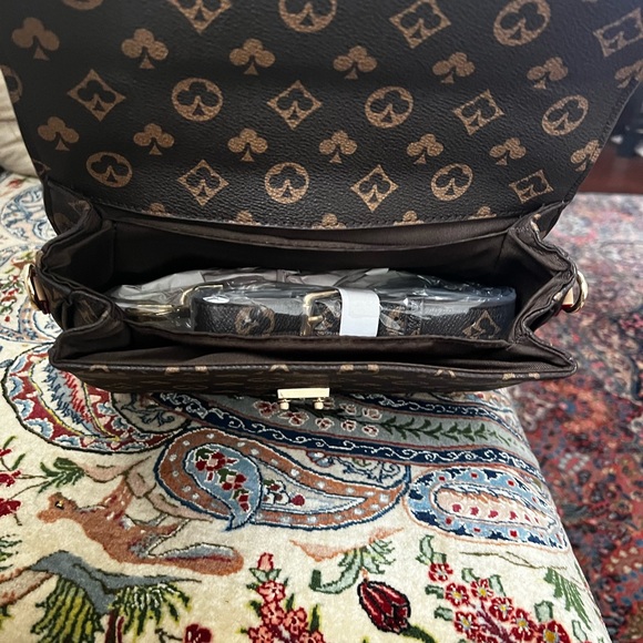 Cute Luxury Women Handbag - Picture 6 of 6